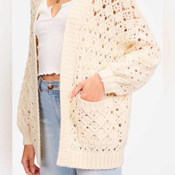 Billabong Sweater Cardigan - Picture 2 of 5